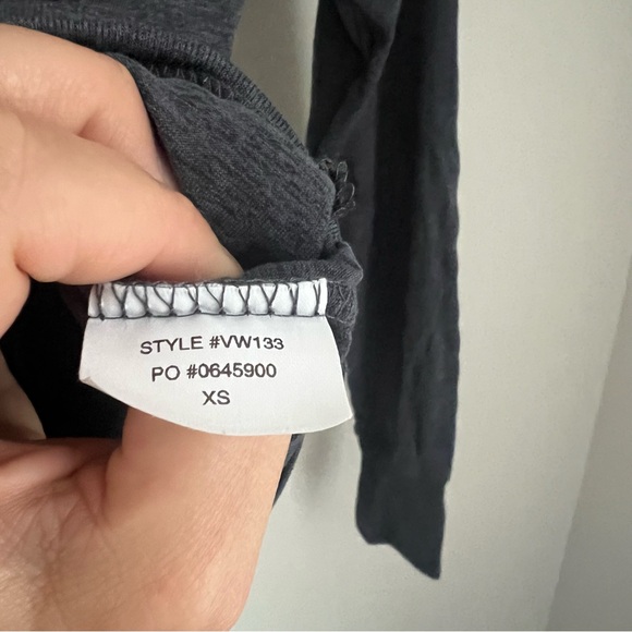 Vuori Daydream Long Sleeve Crew Top in Azure Heather Women's XS - Picture 6 of 7